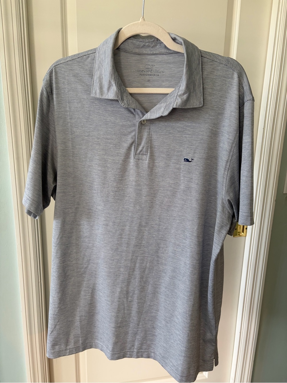 Vineyard Vines Men's Performance Whale Polo size Medium